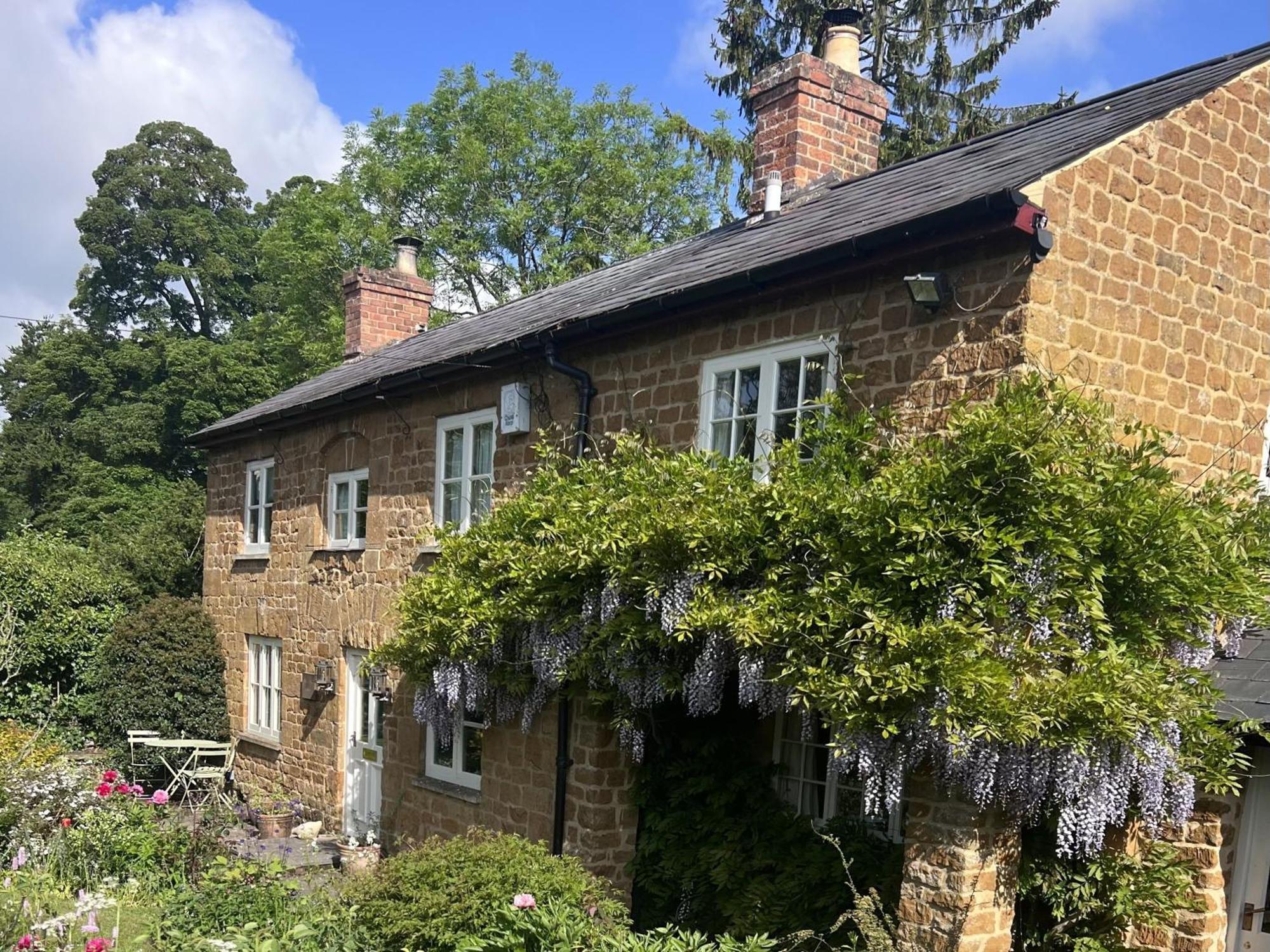 Church End Cottage Swerford Exterior photo